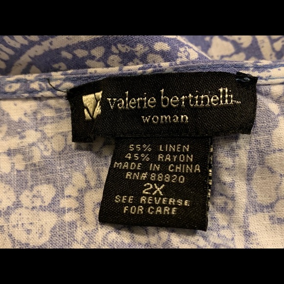 Plus size tank top - Picture 2 of 2